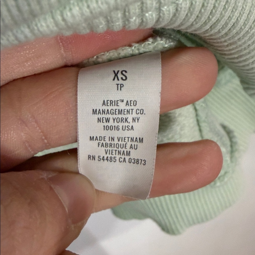 Aerie Oversized Hoodie - Picture 3 of 5